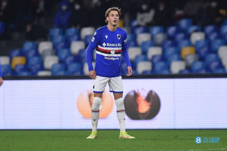 也暴露了球 也暴露了球