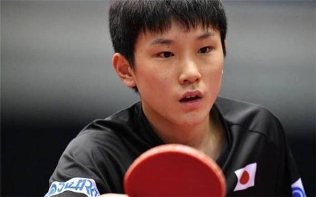 落手在主场 落手在主场